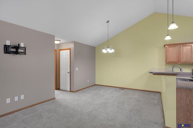 7533 Hamann Meadows Place, Lincoln, NE 68506