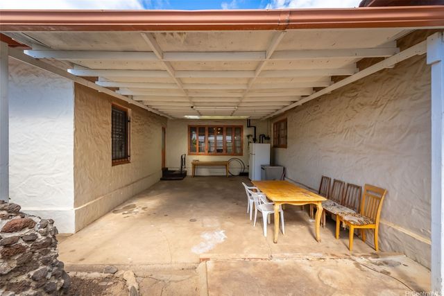 3115 Makini Street, Honolulu, HI 96815