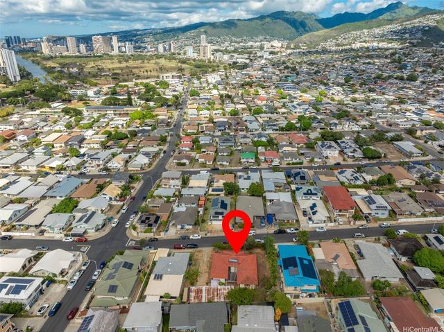 3115 Makini Street, Honolulu, HI 96815