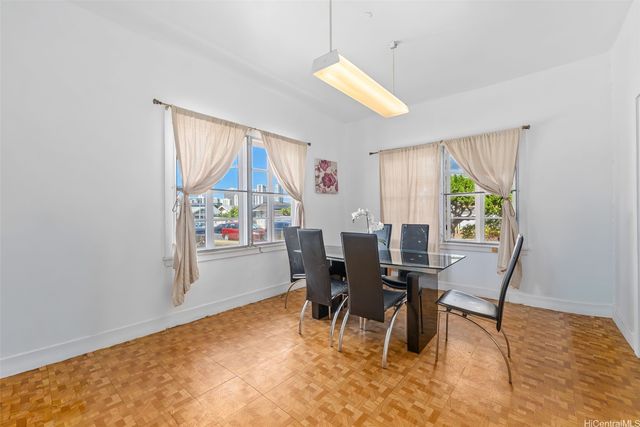 3115 Makini Street, Honolulu, HI 96815