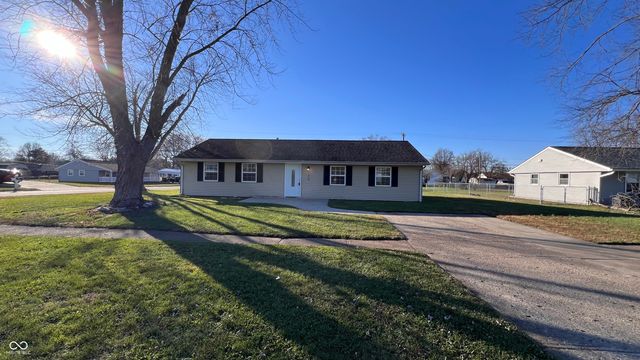 120 Lind Drive, Edinburgh, IN 46124