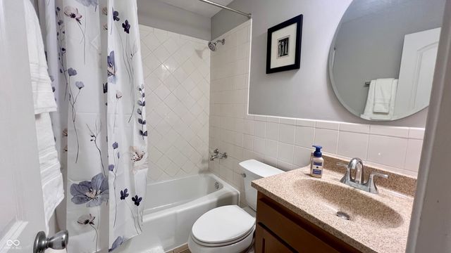 120 Lind Drive, Edinburgh, IN 46124