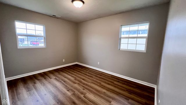 120 Lind Drive, Edinburgh, IN 46124