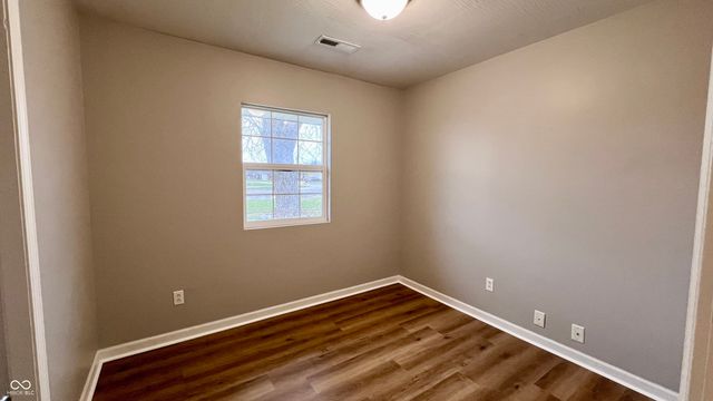 120 Lind Drive, Edinburgh, IN 46124