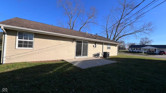120 Lind Drive, Edinburgh, IN 46124