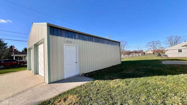 120 Lind Drive, Edinburgh, IN 46124