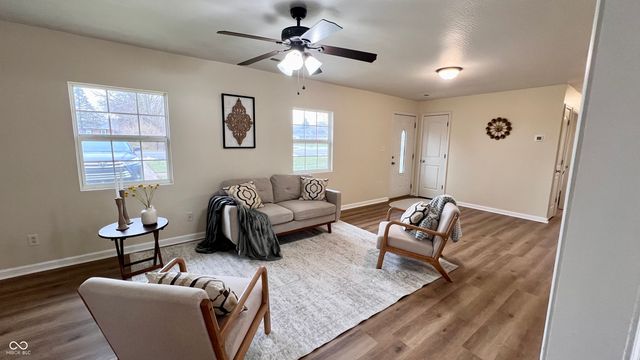 120 Lind Drive, Edinburgh, IN 46124