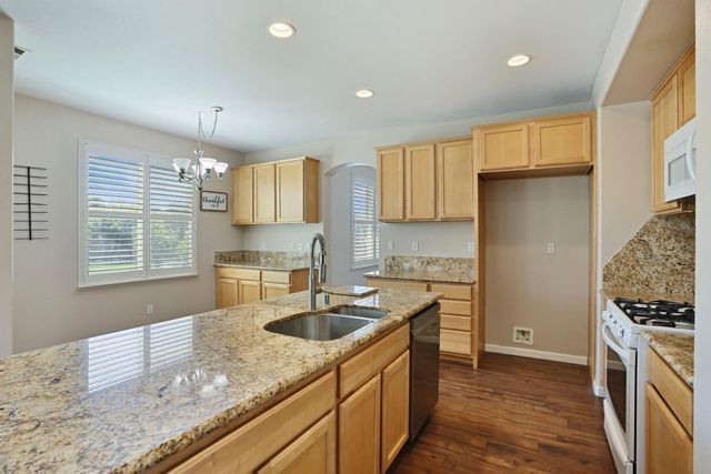 2236 Sabrina Way, Tracy, CA 95377