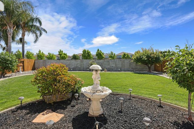 2236 Sabrina Way, Tracy, CA 95377