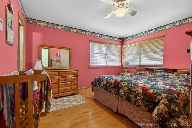 3939 Lakeview Drive, Bartlesville, OK 74006