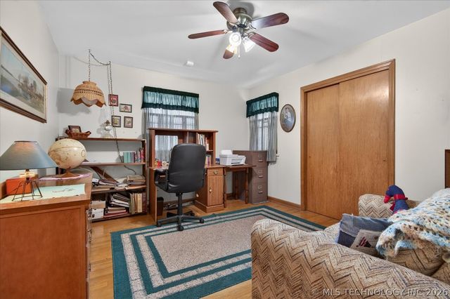 3939 Lakeview Drive, Bartlesville, OK 74006