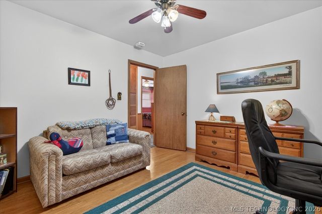 3939 Lakeview Drive, Bartlesville, OK 74006