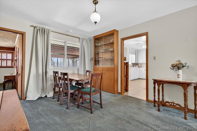 3939 Lakeview Drive, Bartlesville, OK 74006