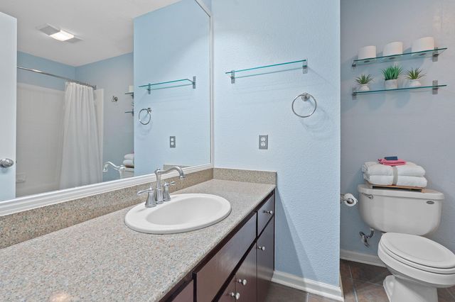 1101 Hollow Creek DR 2203, Austin, TX 78704