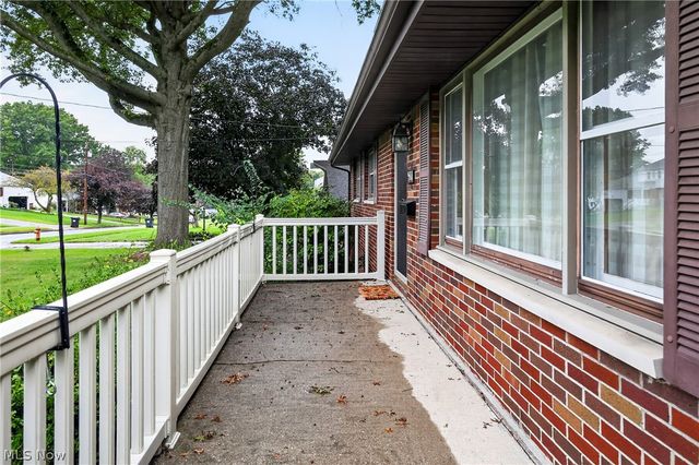 620 Forest Ridge Drive, Boardman, OH 44512