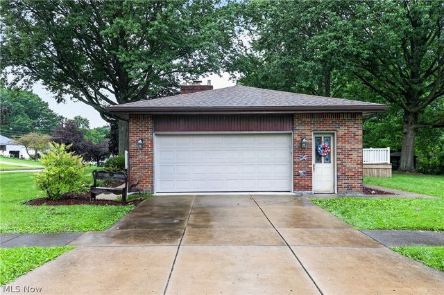 620 Forest Ridge Drive, Boardman, OH 44512