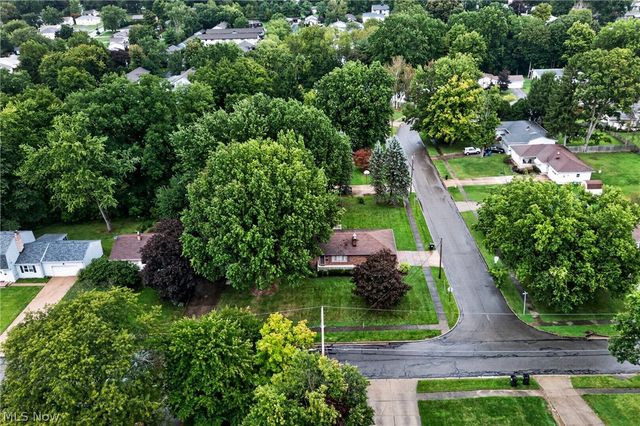 620 Forest Ridge Drive, Boardman, OH 44512