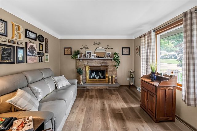 620 Forest Ridge Drive, Boardman, OH 44512