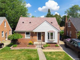 9622 Seminole, Redford Charter Township, MI 48239