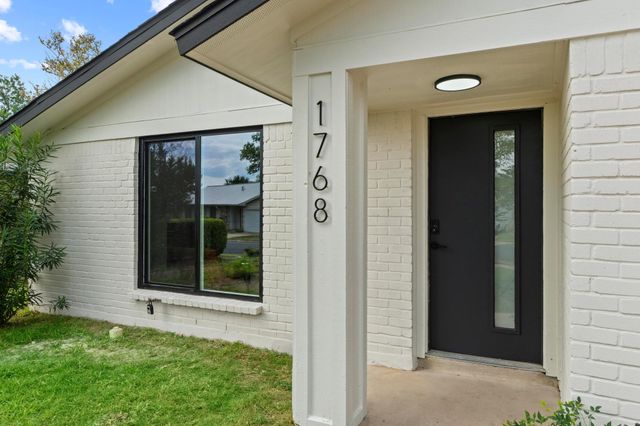 1768 Cricket Hollow DR, Austin, TX 78758