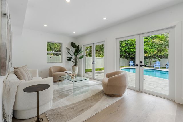 1619 NE 2ND Avenue, Delray Beach, FL 33444