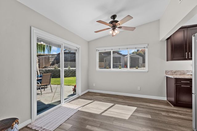 112 Sourdough Ct, Folsom, CA 95630