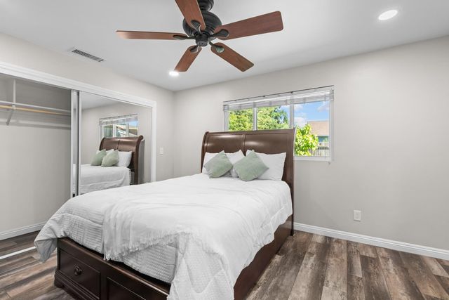 112 Sourdough Ct, Folsom, CA 95630