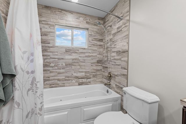 112 Sourdough Ct, Folsom, CA 95630