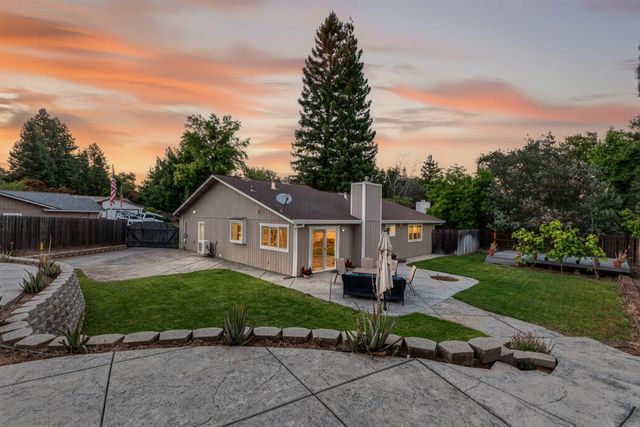 112 Sourdough Ct, Folsom, CA 95630
