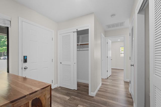112 Sourdough Ct, Folsom, CA 95630