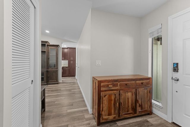 112 Sourdough Ct, Folsom, CA 95630