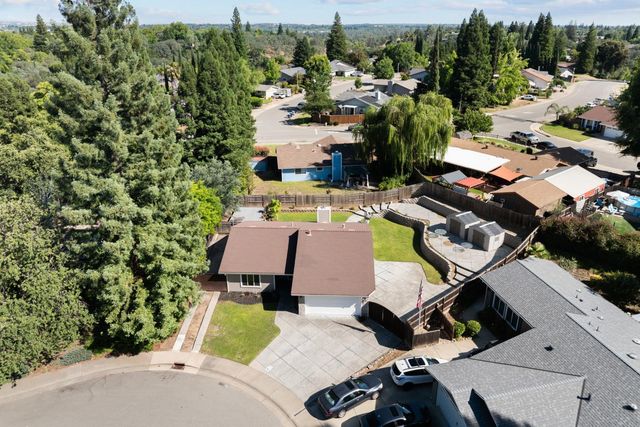 112 Sourdough Ct, Folsom, CA 95630
