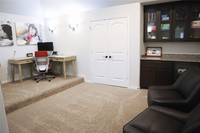 5124 Windstone Drive, Fort Worth, TX 76244