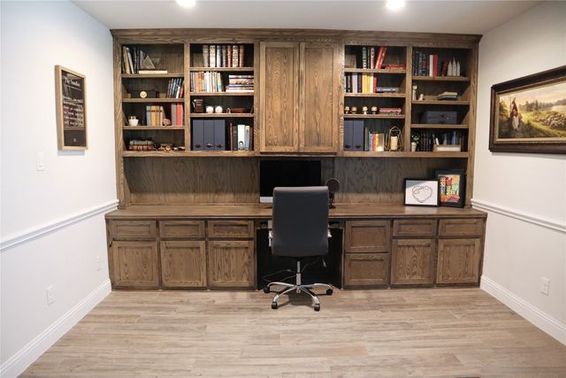 5124 Windstone Drive, Fort Worth, TX 76244