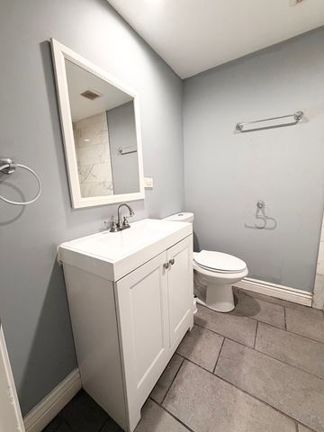 830 E 90th Street, Chicago, IL 60619