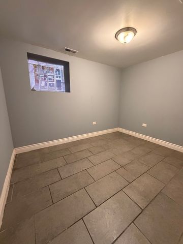 830 E 90th Street, Chicago, IL 60619