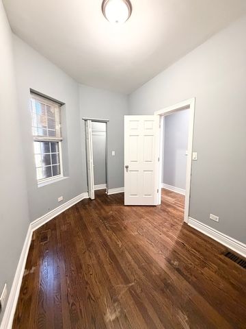 830 E 90th Street, Chicago, IL 60619