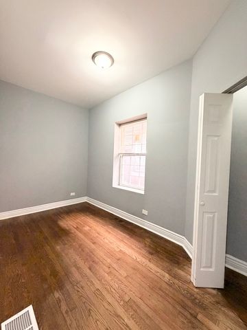 830 E 90th Street, Chicago, IL 60619