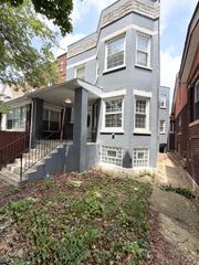 830 E 90th Street, Chicago, IL 60619