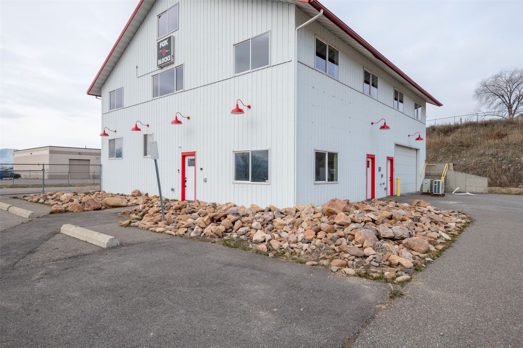 7890 Thornton Drive, Missoula, MT 59808 photo 9