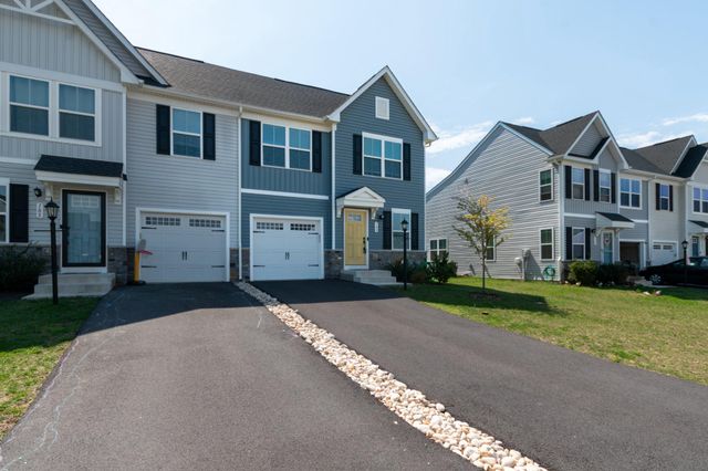 109 BLANTONS RD, Martinsburg, WV 25405