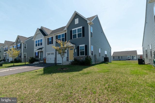 109 BLANTONS RD, Martinsburg, WV 25405