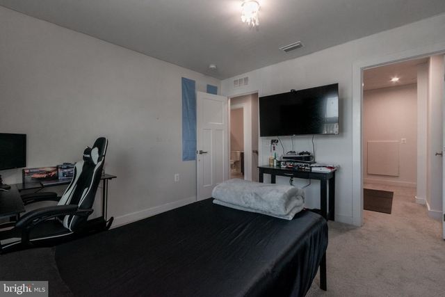 109 BLANTONS RD, Martinsburg, WV 25405