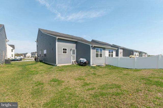 109 BLANTONS RD, Martinsburg, WV 25405