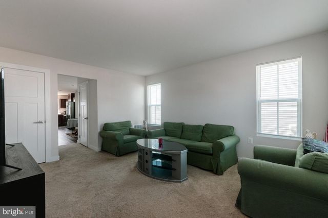 109 BLANTONS RD, Martinsburg, WV 25405