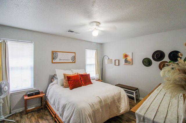 1423 Ashley River Road 1d, Charleston, SC 29407