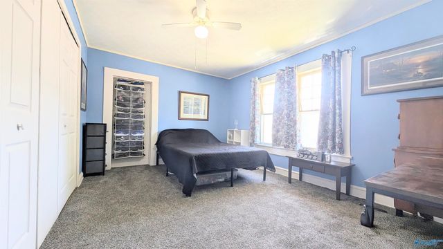 2201 Chestnut Street, Gadsden, AL 35904