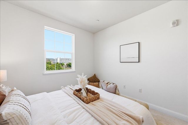 421 Montague, Milpitas, CA 95035
