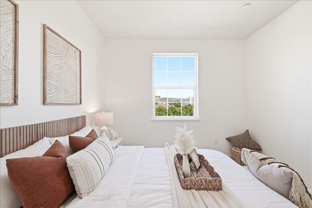 421 Montague, Milpitas, CA 95035