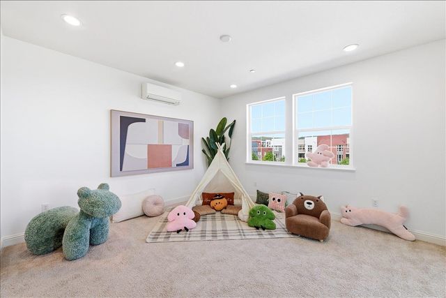 421 Montague, Milpitas, CA 95035